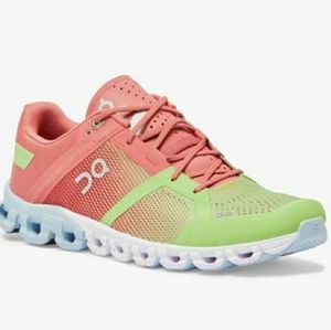 On Cloudflow Running Shoe
